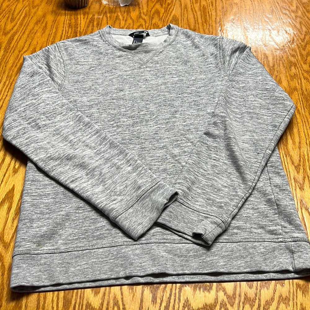 H&M. Gray sweatshirt women’s